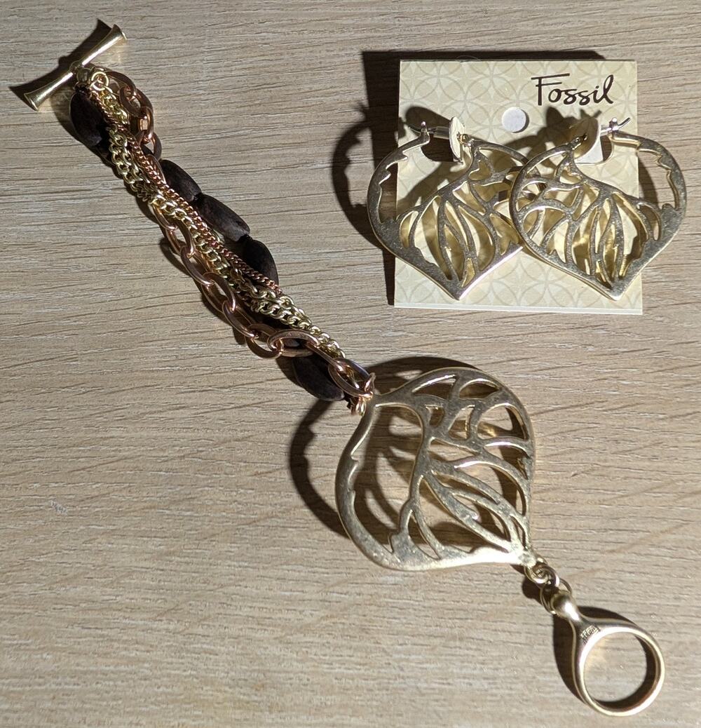 Fossil Demi-Parure Bracelet Earrings Set 7.25" Silvertone Leaf Statement Boho